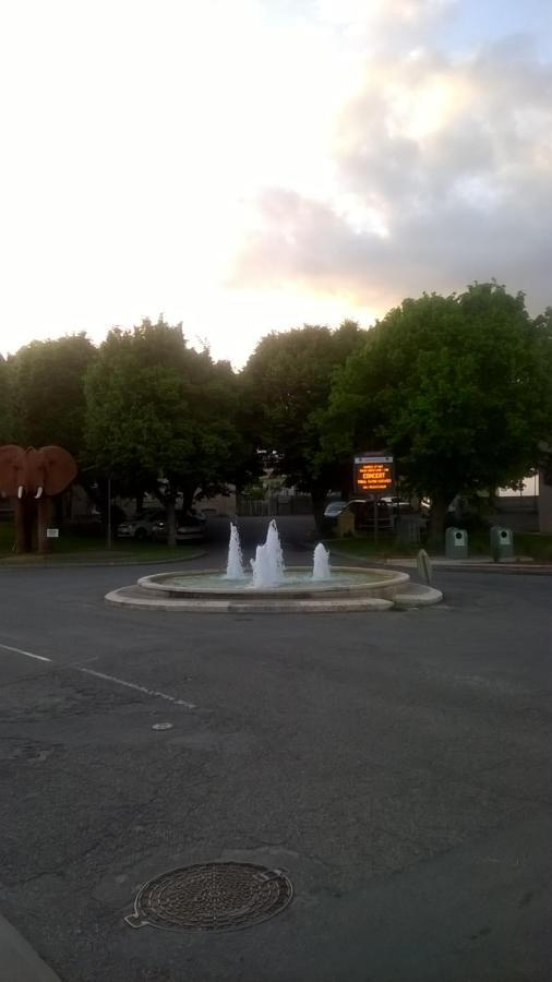 Gite De Claire Lectoure Exterior foto