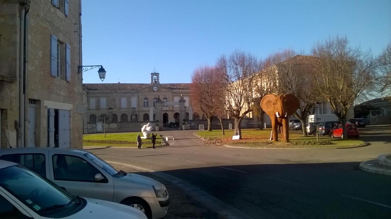 Gite De Claire Lectoure Exterior foto